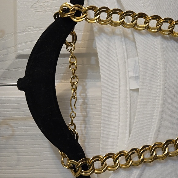 3 for $20☢️Necklace,gold toned,vintage,contemporary style - Picture 3 of 5